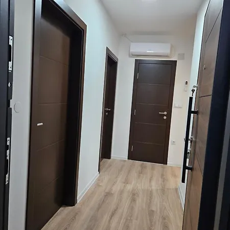 アパート Mrakovica 1935 プリイェドル