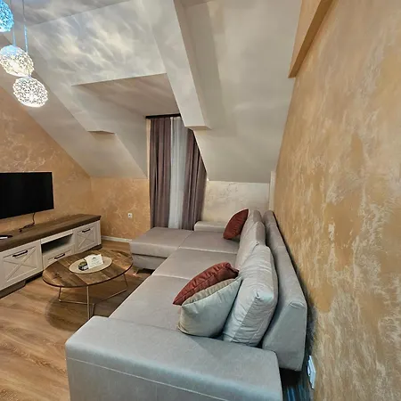 Mrakovica 1935 Apartment *
