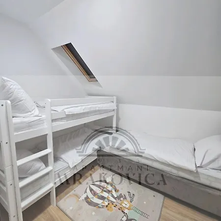 アパート Mrakovica 1935 プリイェドル