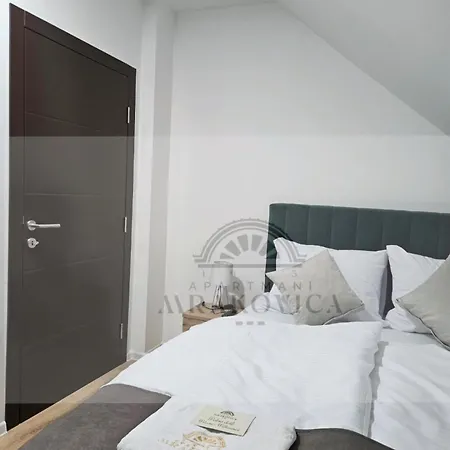 Mrakovica 1935 아파트 프리제도르